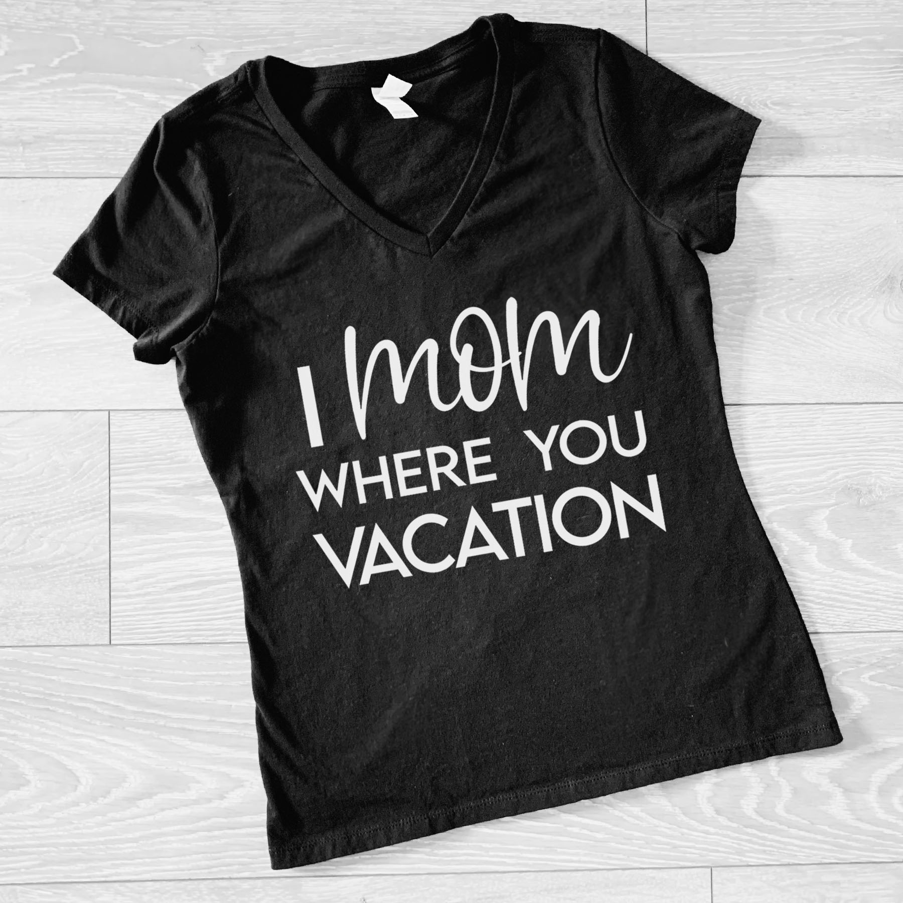 I Mom Where You Vacay V-Neck - Image 2