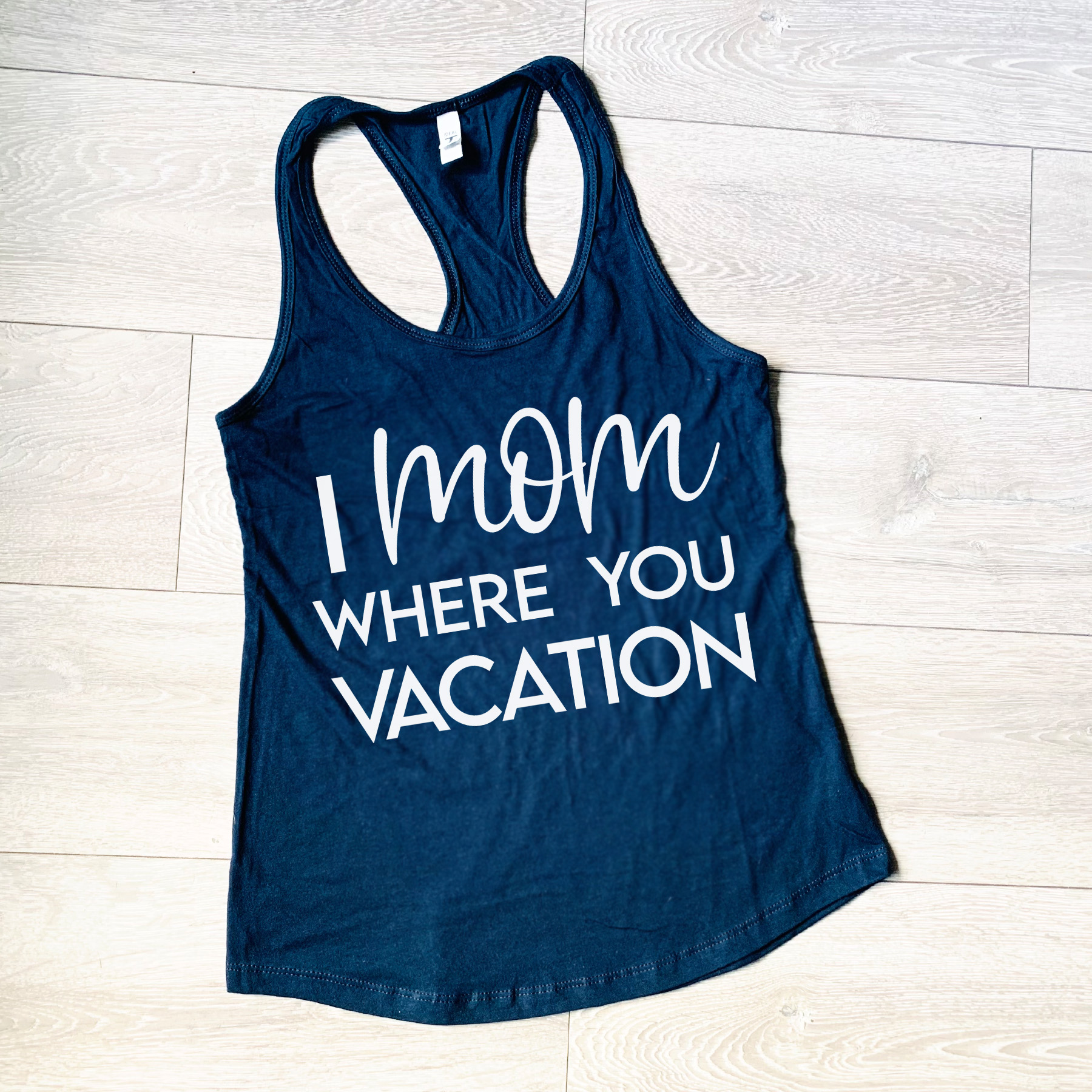 I Mom Where You Vacay Tank Top - Image 4